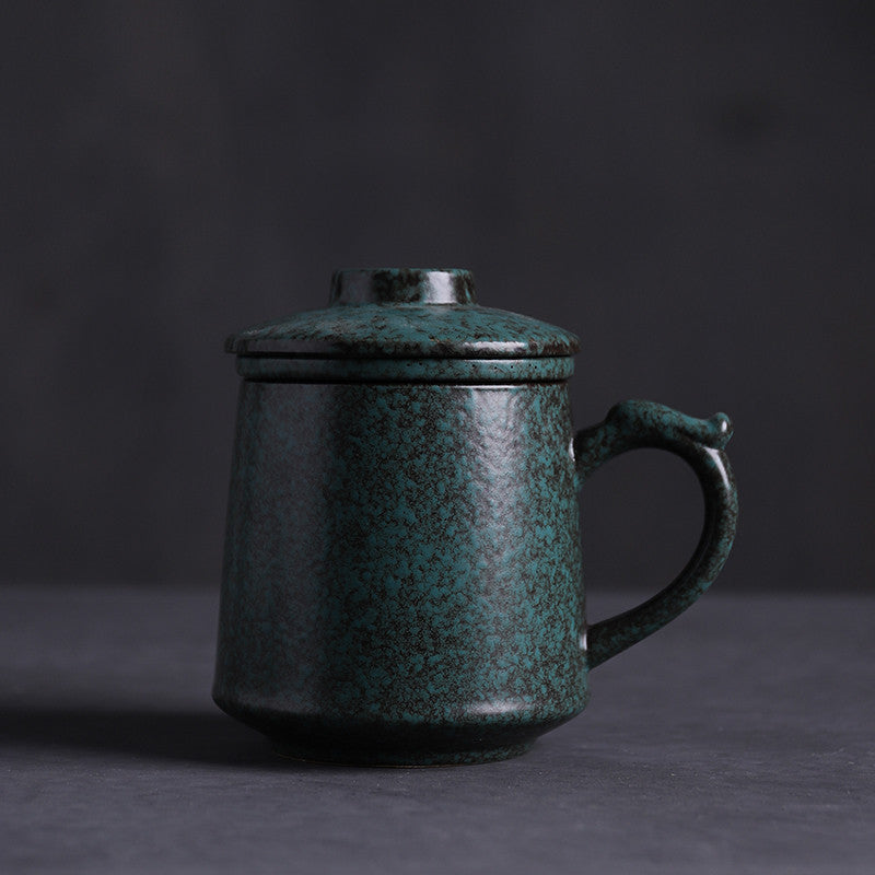 Tasse en céramique avec filtre